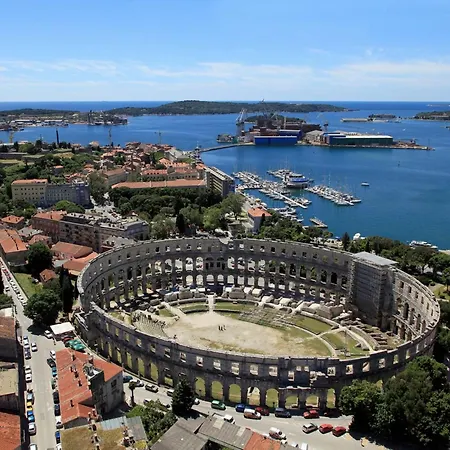 With Wifi - 26949 Pula